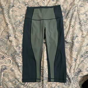 Lululemon Dual Teal Cropped Leggings